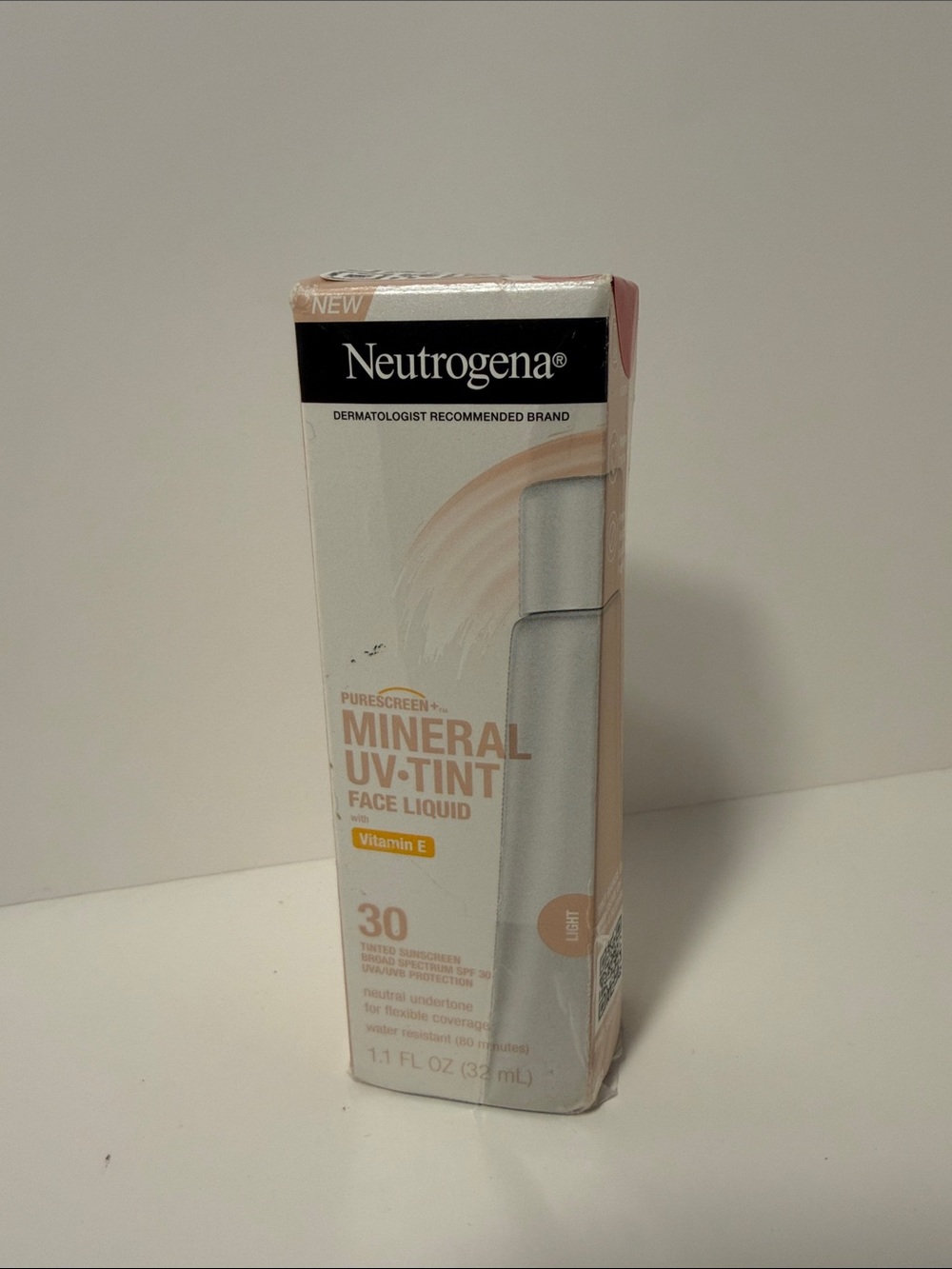 Neutrogena Mineral UV-Tint Face Liquid SPF 30 - Light Beige